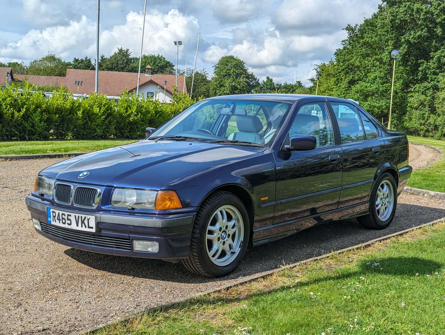 <p>1998 BMW 328I SE AUTO</p>