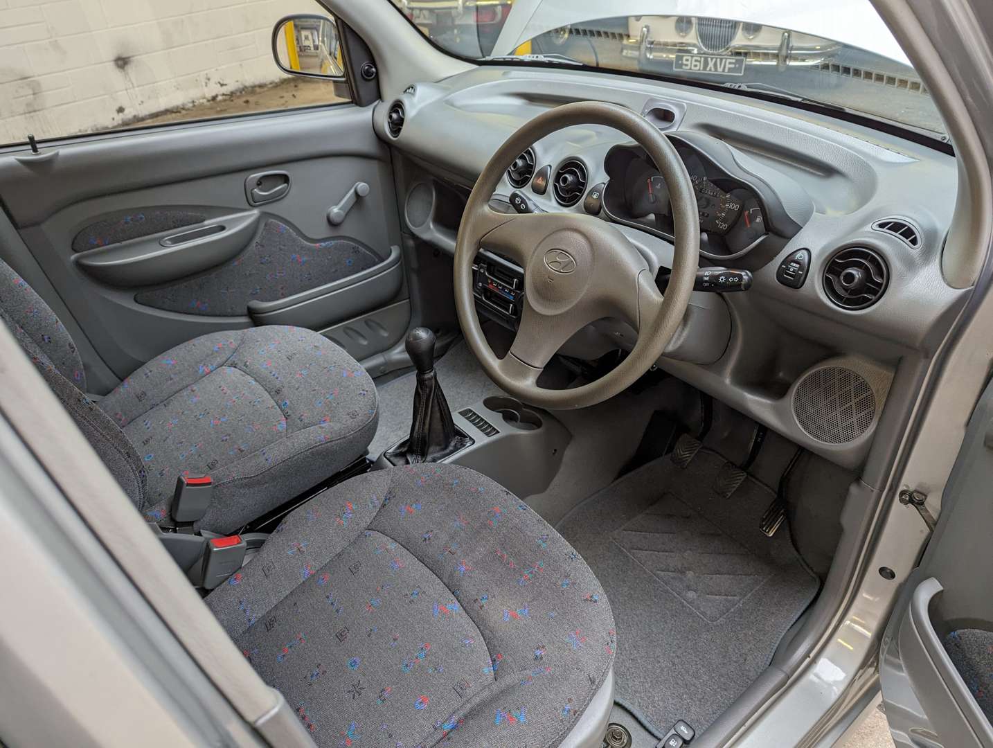 <p>1998 HYUNDAI ATOZ 3873 MILES</p>