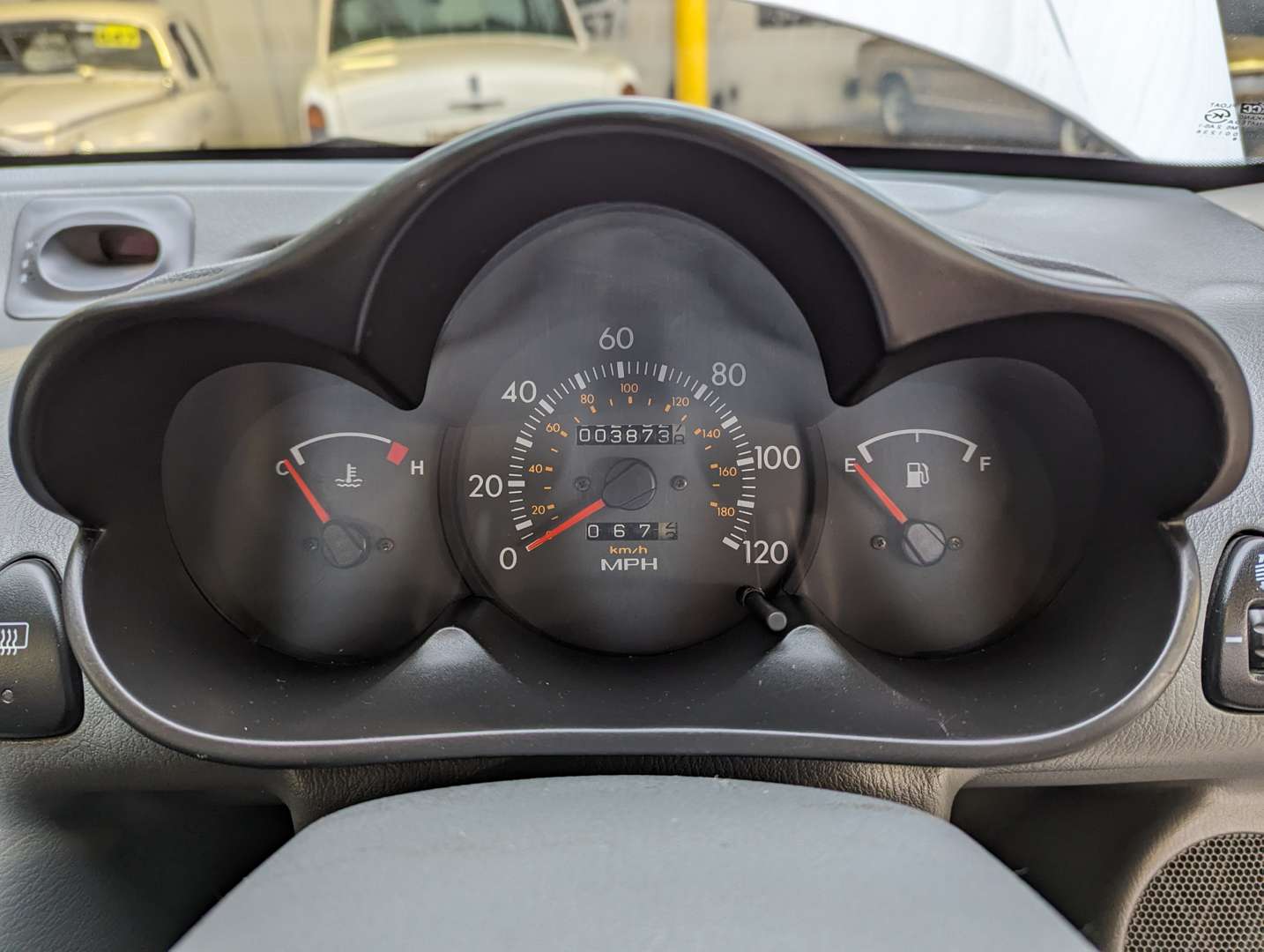 <p>1998 HYUNDAI ATOZ 3873 MILES</p>