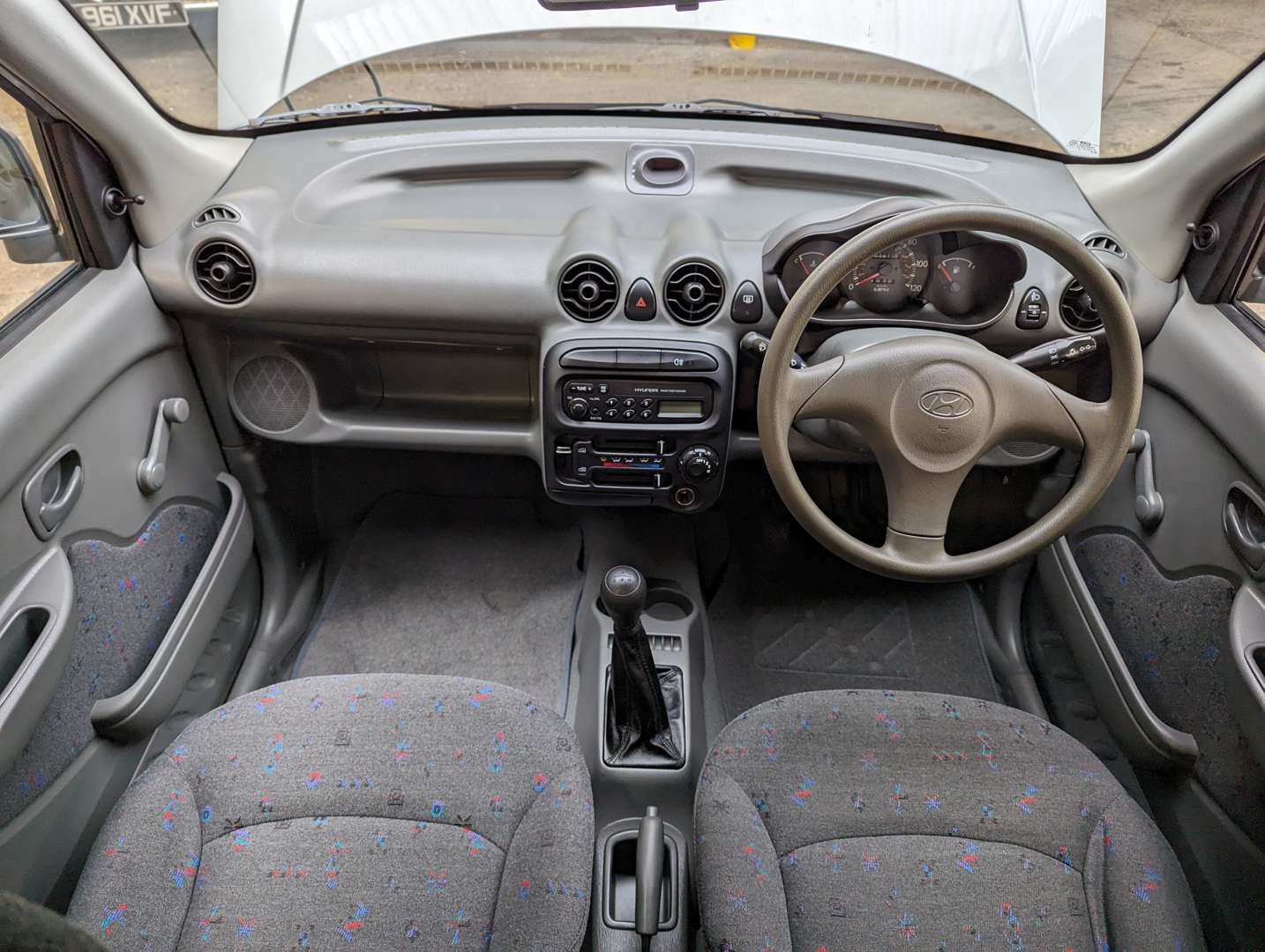 <p>1998 HYUNDAI ATOZ 3873 MILES</p>