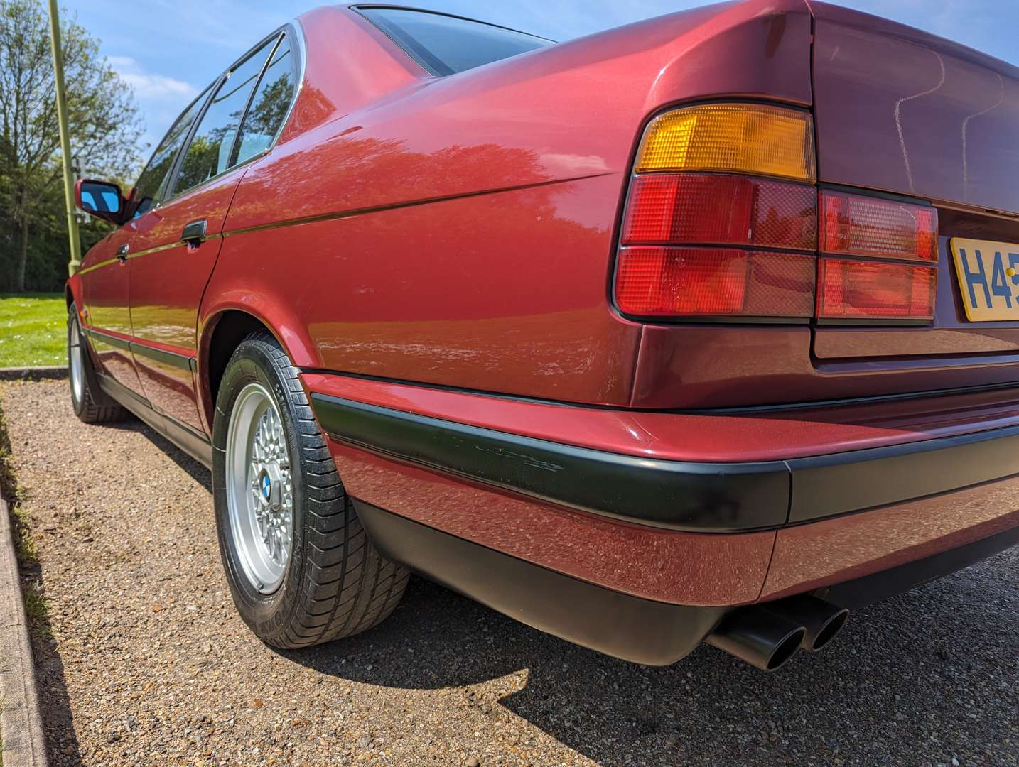 <p>1990 BMW E34 530i MANUAL ONE OWNER&nbsp;</p>