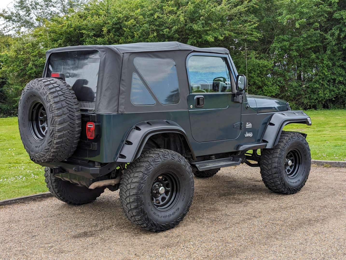 <p>2006 JEEP WRANGLER SAHARA TJ40 AUTO</p>