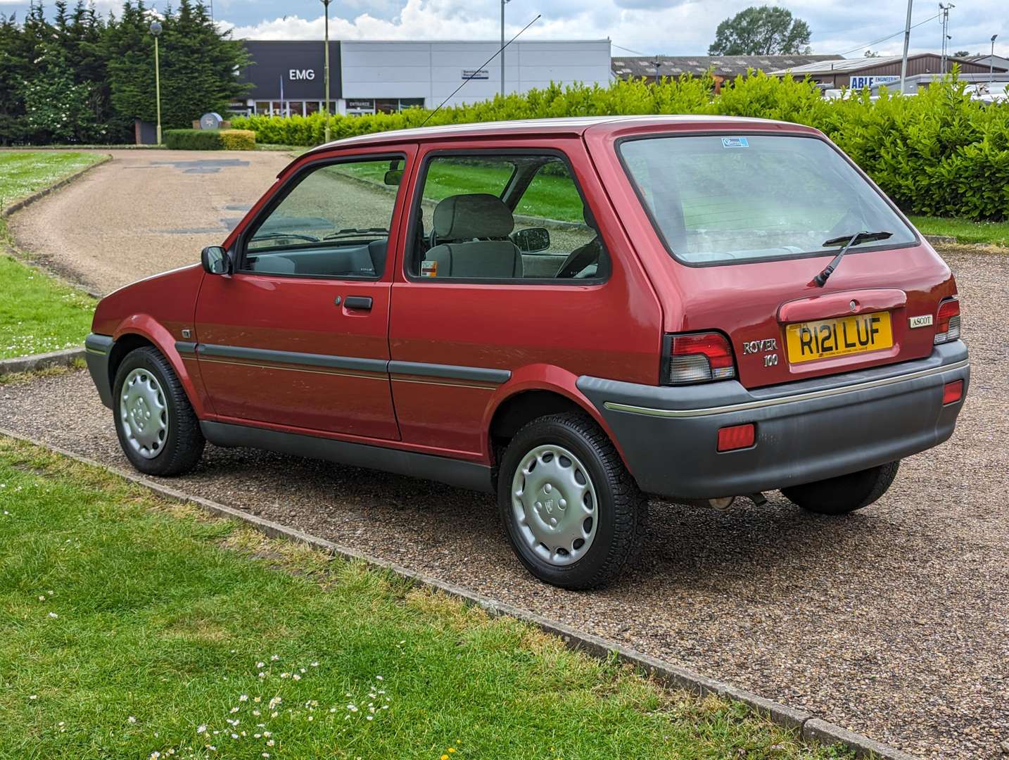 <p>1997 ROVER 100 ASCOT 12,000 MILES</p>