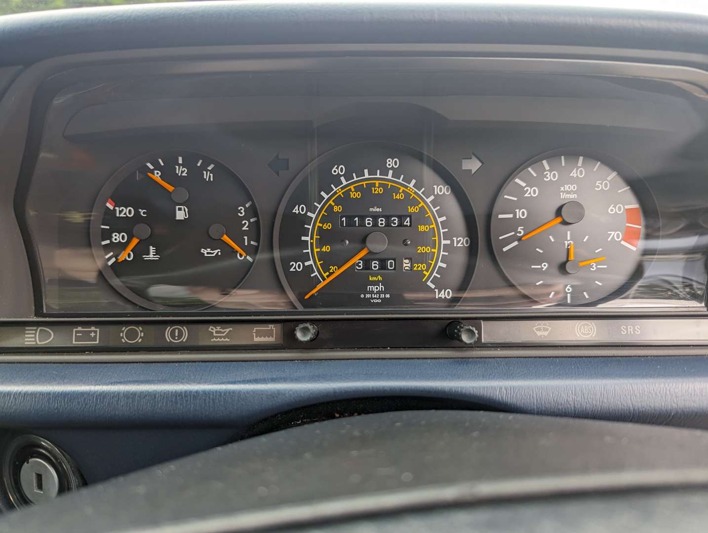 <p>1993 MERCEDES 190E 2.0 AUTO</p>