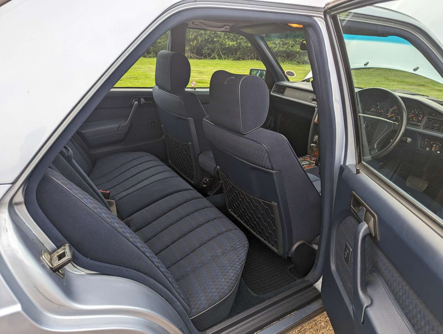 <p>1993 MERCEDES 190E 2.0 AUTO</p>