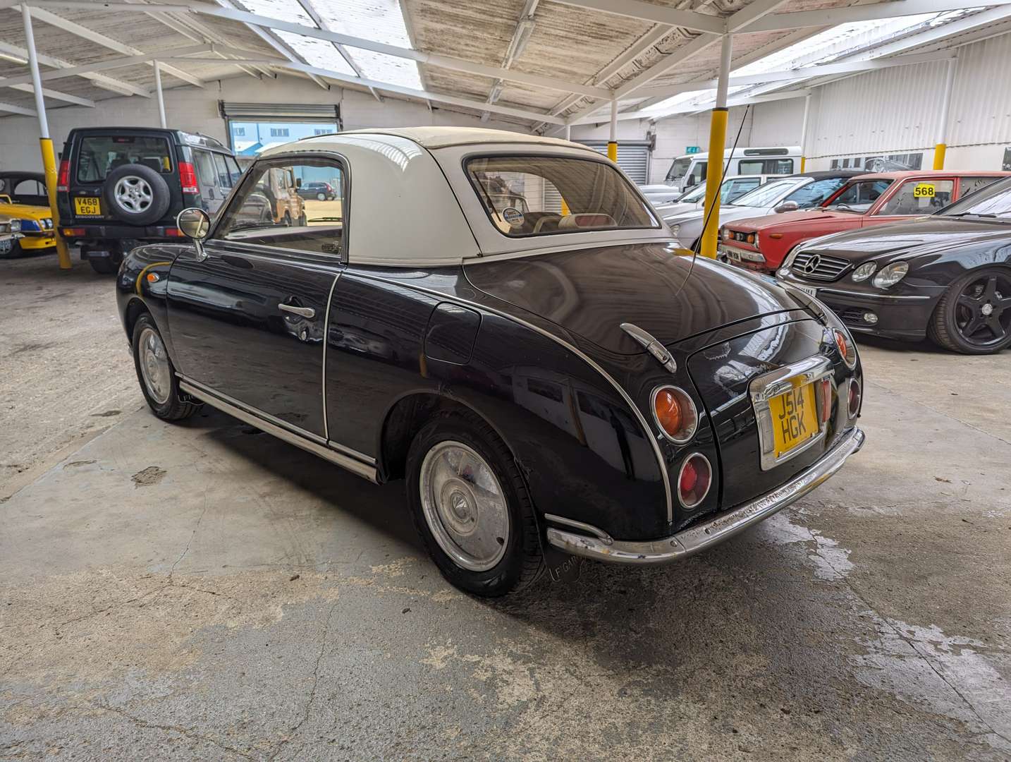 <p>1991 NISSAN FIGARO AUTO&nbsp;</p>