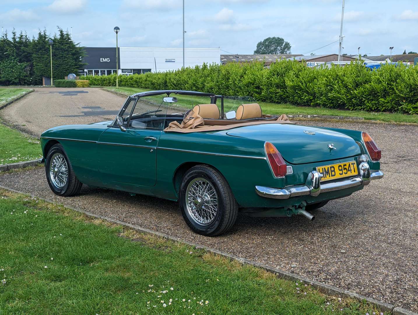 <p>1978 MG B ROADSTER</p>