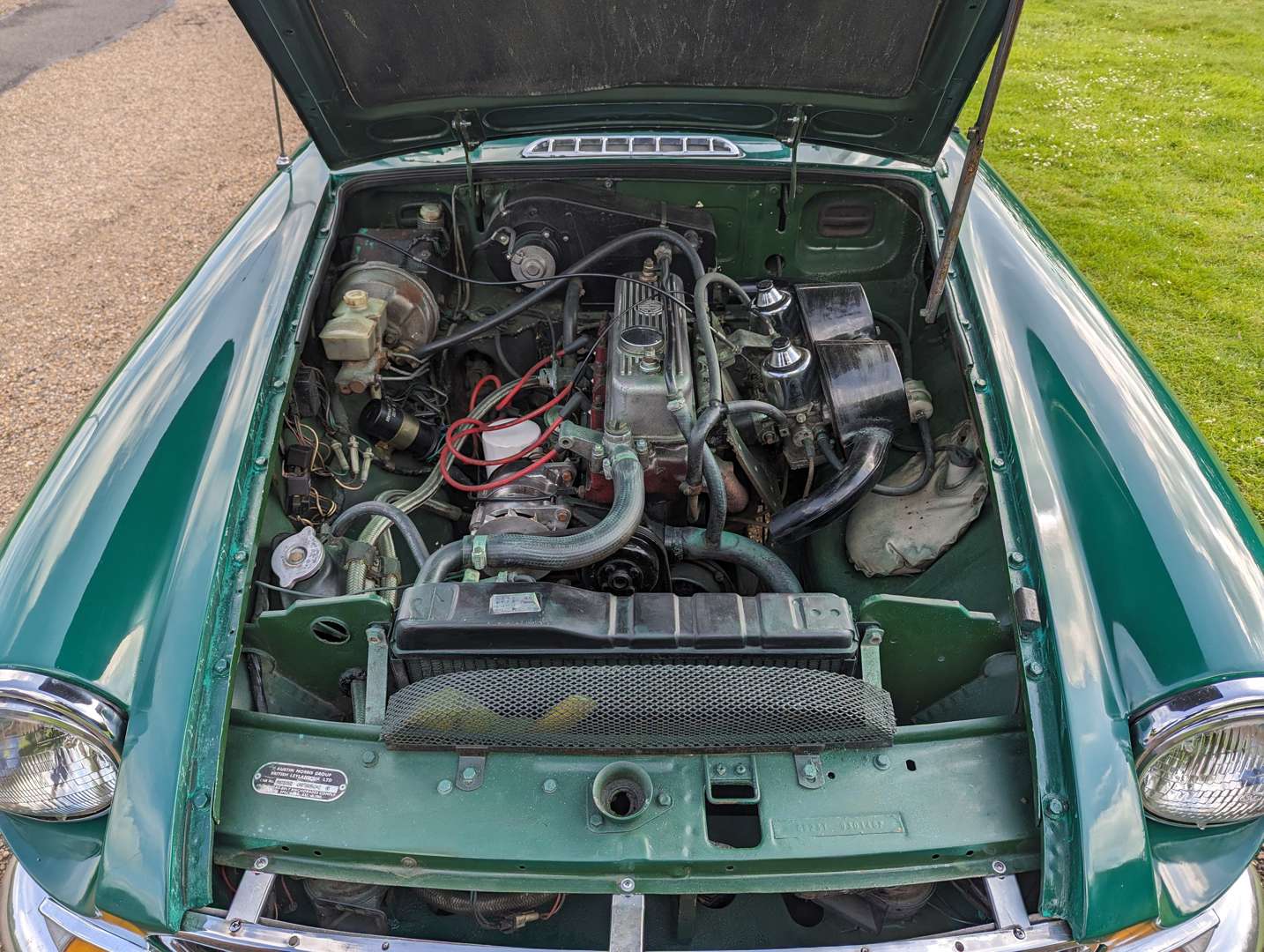 <p>1978 MG B ROADSTER</p>