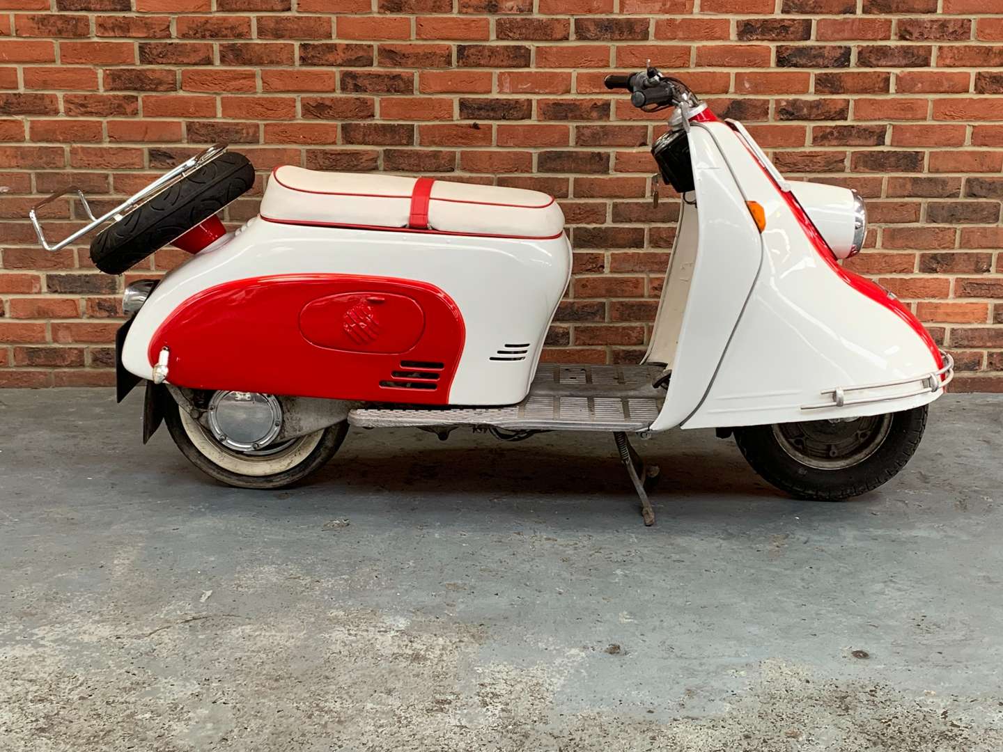 <p>1956 HEINKEL TOURIST 175CC</p>