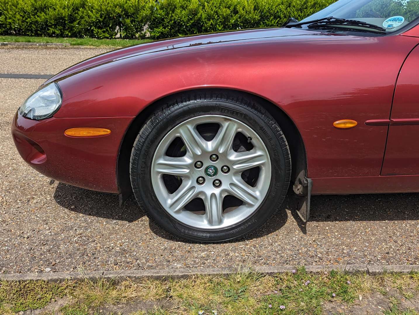 <p>1997 JAGUAR XK8 4.0 CONVERTIBLE AUTO</p>