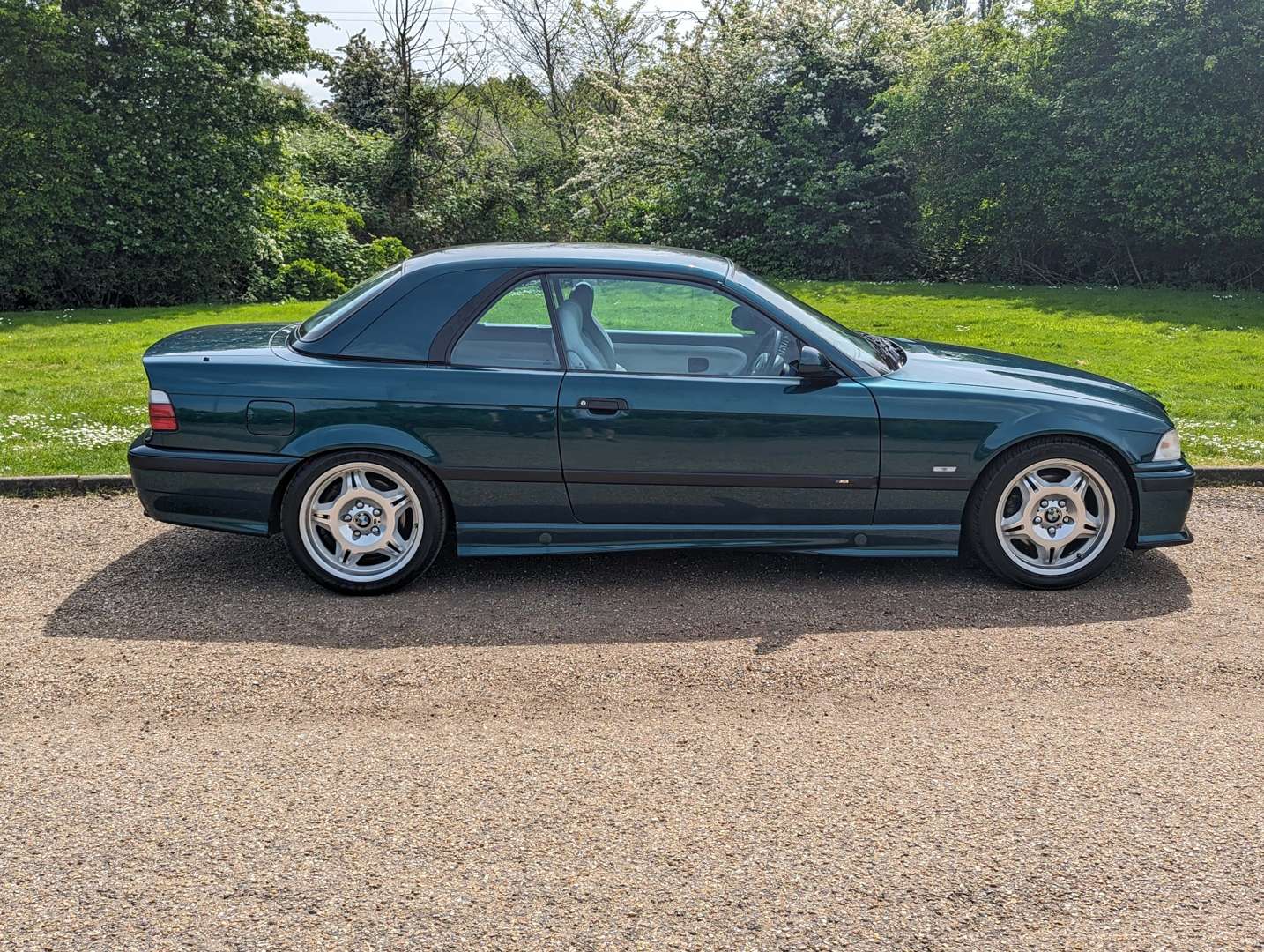 <p>1997 BMW M3 EVOLUTION</p>