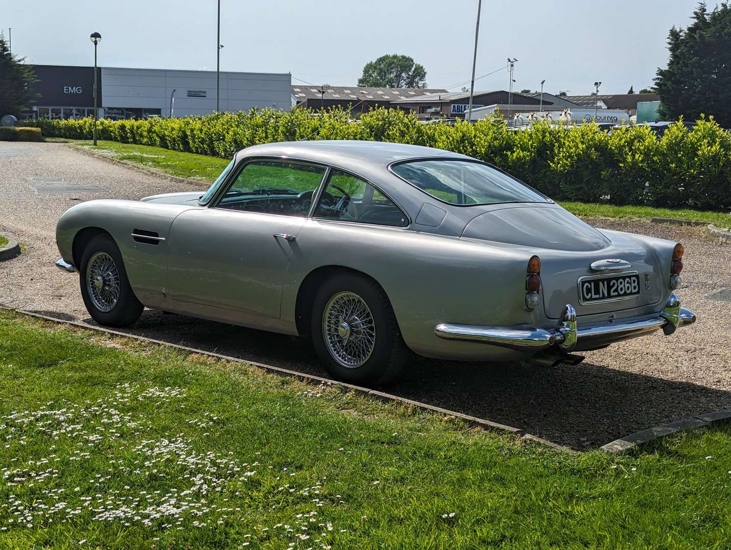 <p>1964 ASTON MARTIN DB5</p>