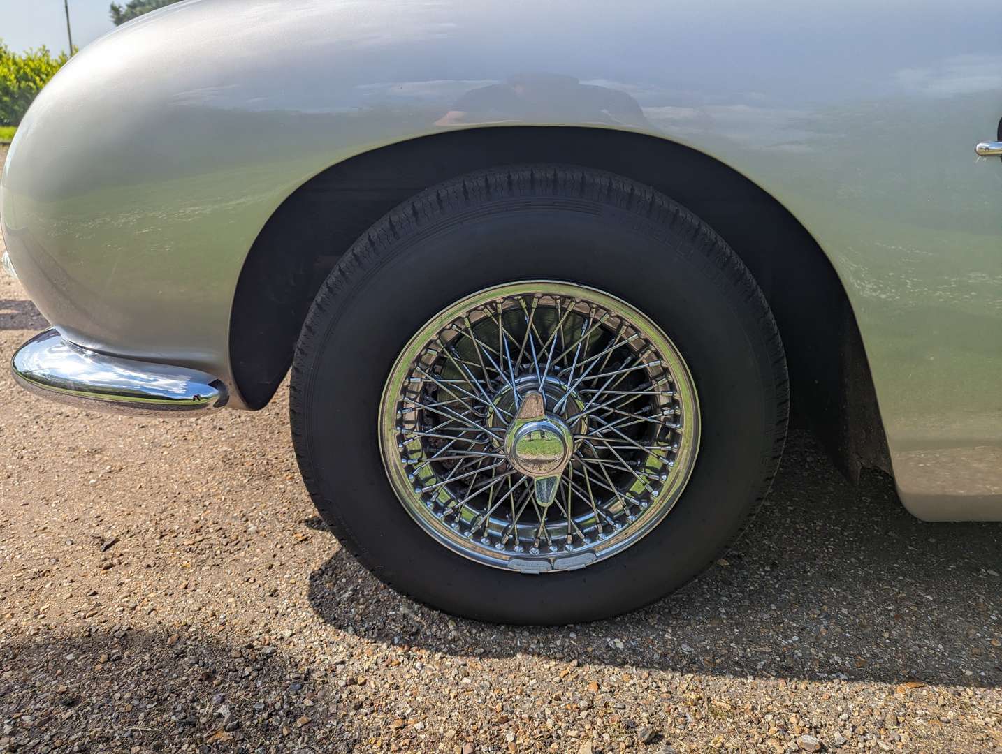 <p>1964 ASTON MARTIN DB5</p>