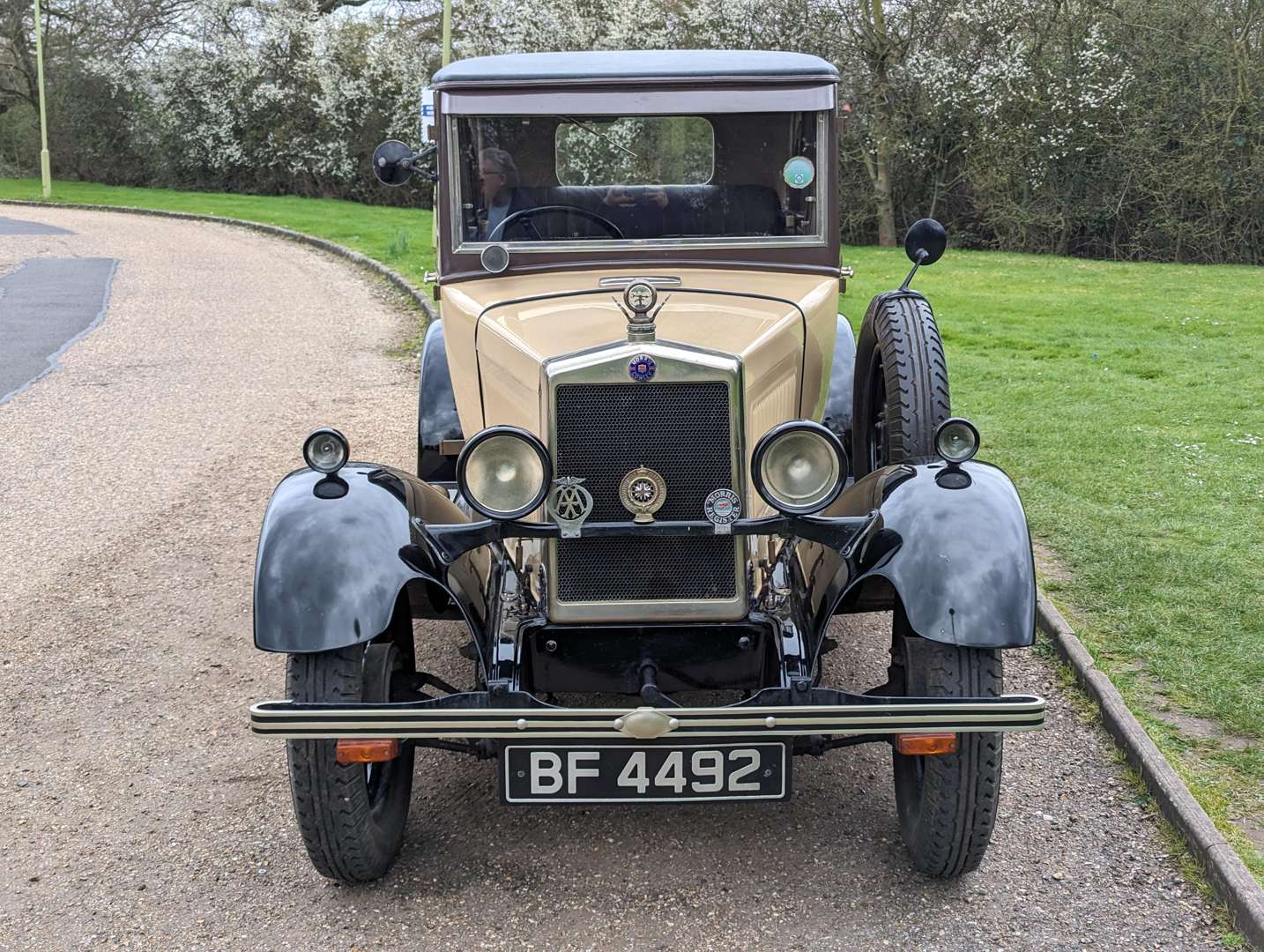 <p>1929 MORRIS COWLEY FLATNOSE</p>