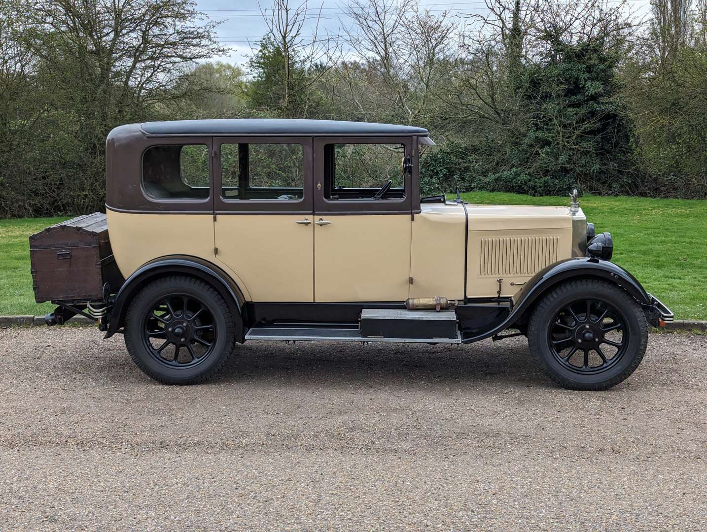 <p>1929 MORRIS COWLEY FLATNOSE</p>