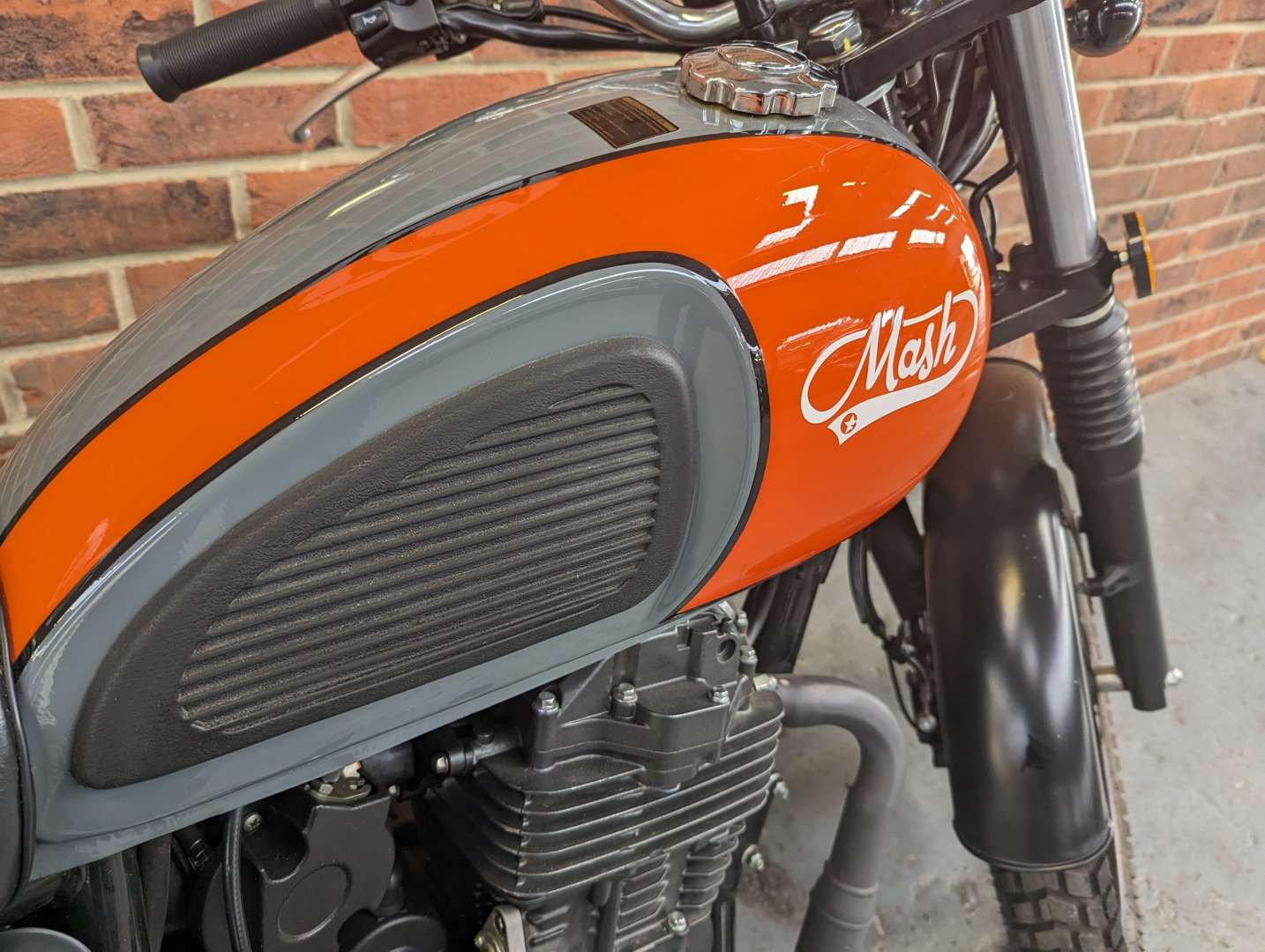 <p>2018 MASH SCRAMBLER 400CC</p>