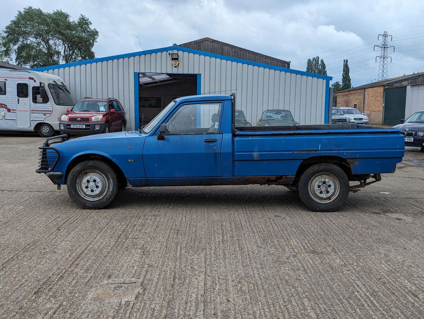 <p>1992 PEUGEOT 504 GL DIESEL PICK-UP ONE OWNER&nbsp;</p>