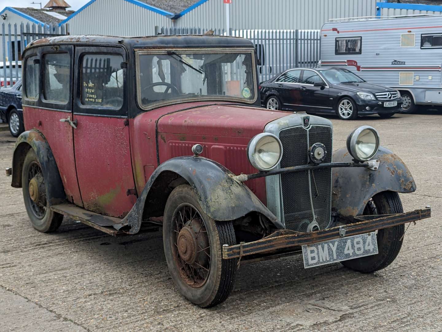 <p>1935 MORRIS TEN FOUR&nbsp;</p>