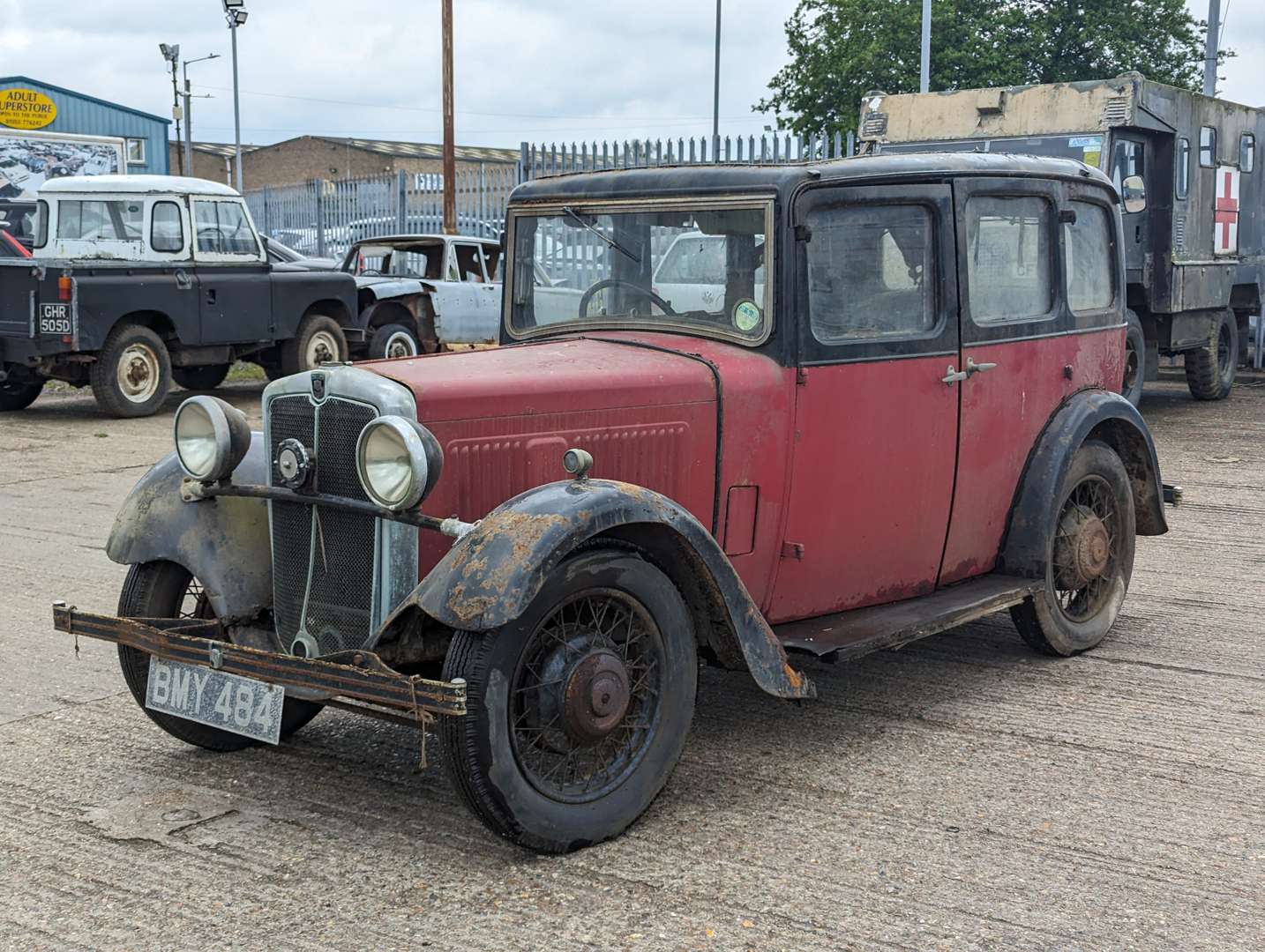 <p>1935 MORRIS TEN FOUR&nbsp;</p>