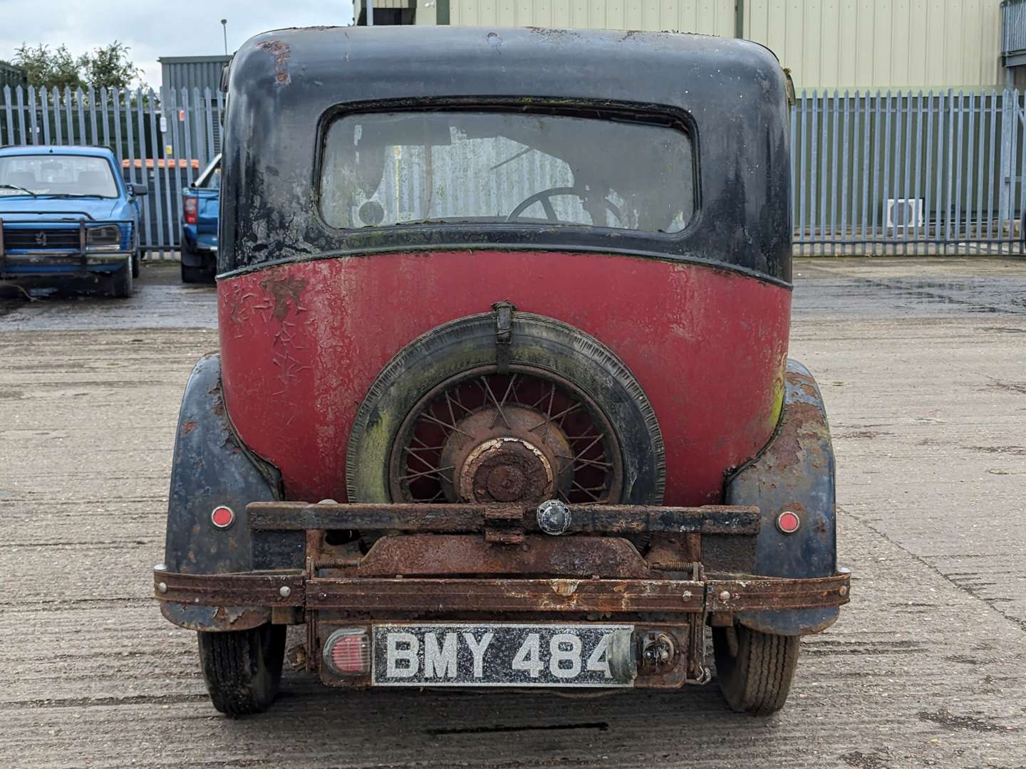 <p>1935 MORRIS TEN FOUR&nbsp;</p>