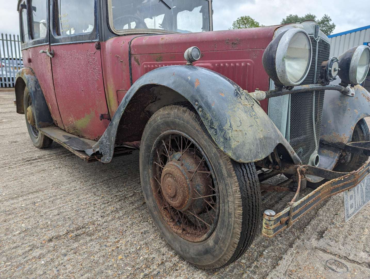 <p>1935 MORRIS TEN FOUR&nbsp;</p>