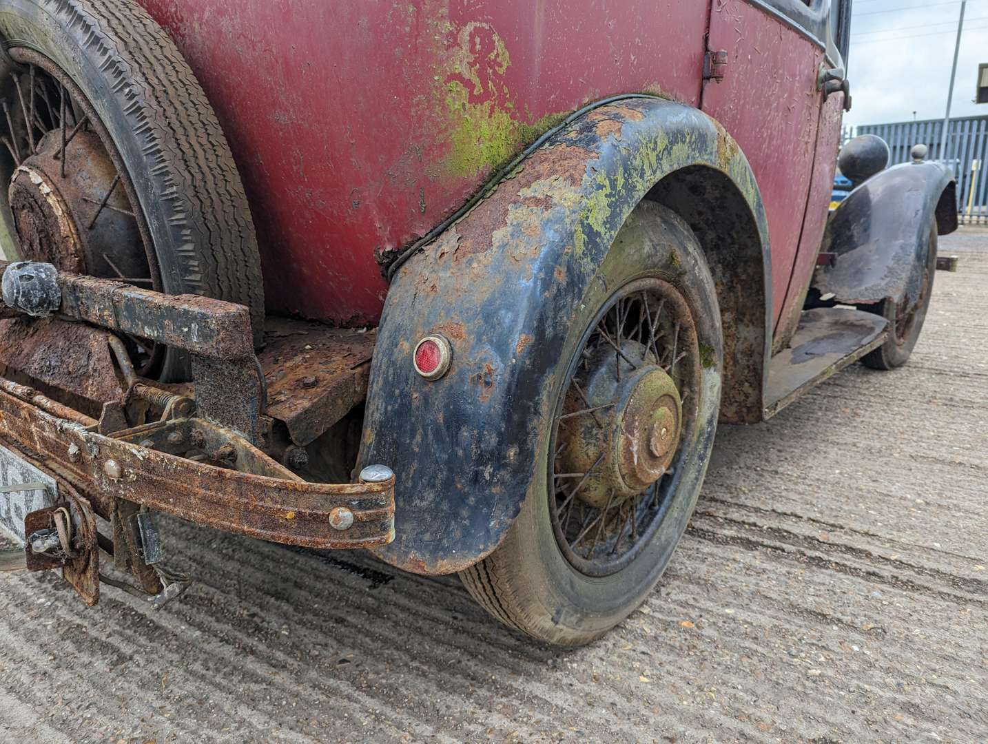 <p>1935 MORRIS TEN FOUR&nbsp;</p>