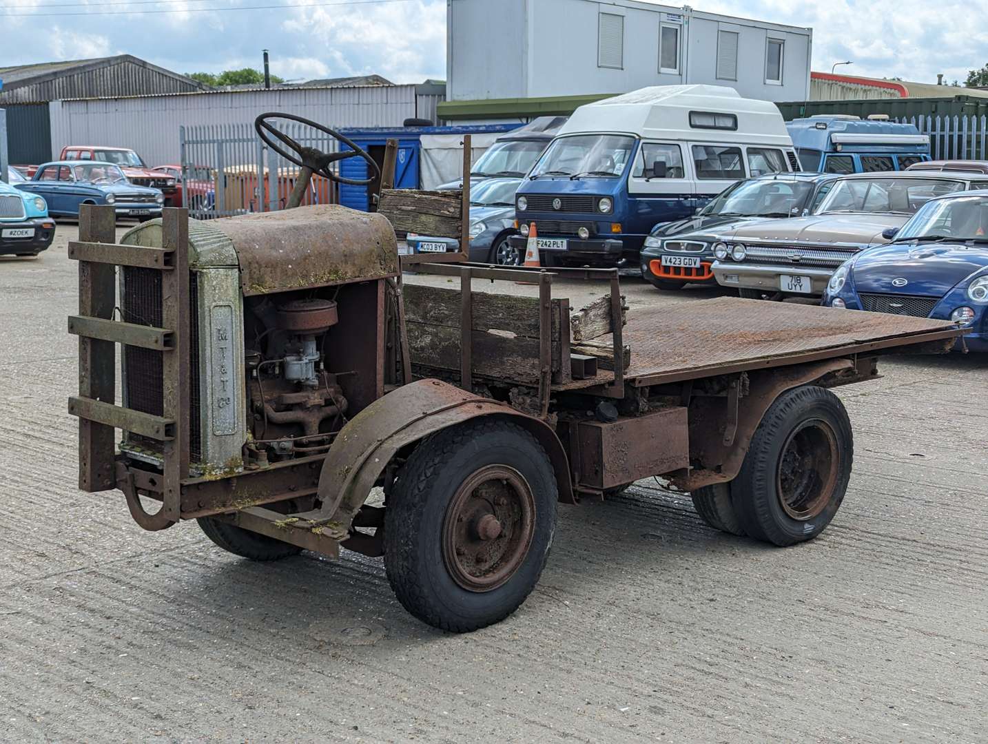 <p>Mercury Truck & Tractor Co</p>