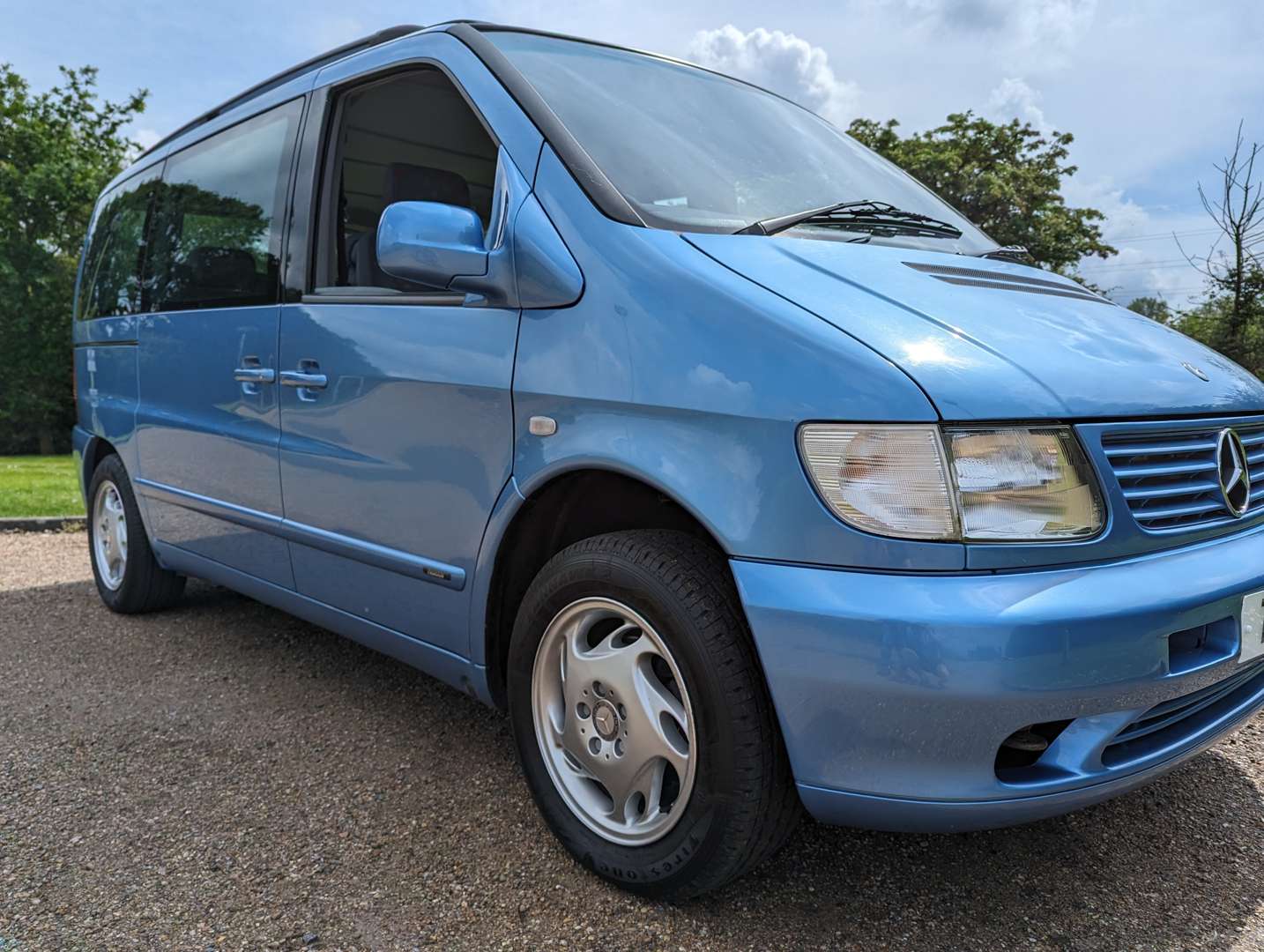 <p>1999 MERCEDES V230 FASHION 17,111 MILES</p>