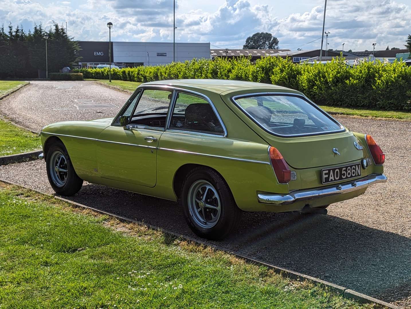 <p>1974 MG B GT</p>