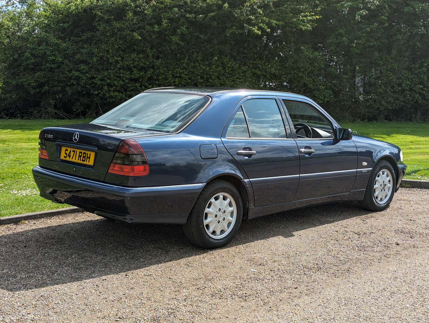 <p>1998 MERCEDES C180 ELEGANCE AUTO</p>