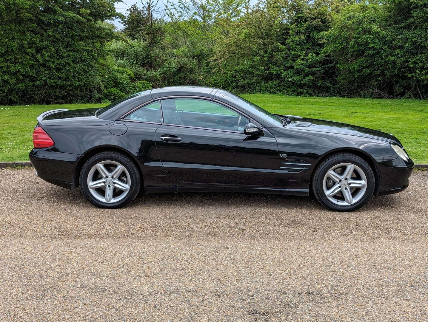 <p>2003 MERCEDES SL500</p>