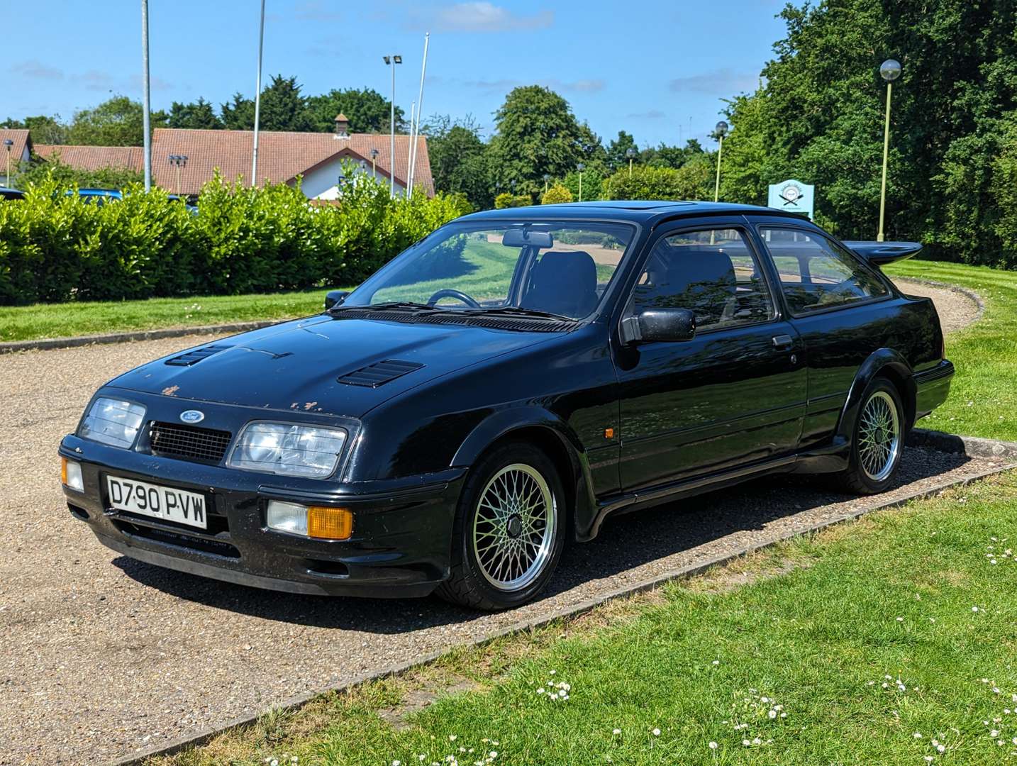 <p>1986 FORD SIERRA RS COSWORTH</p>