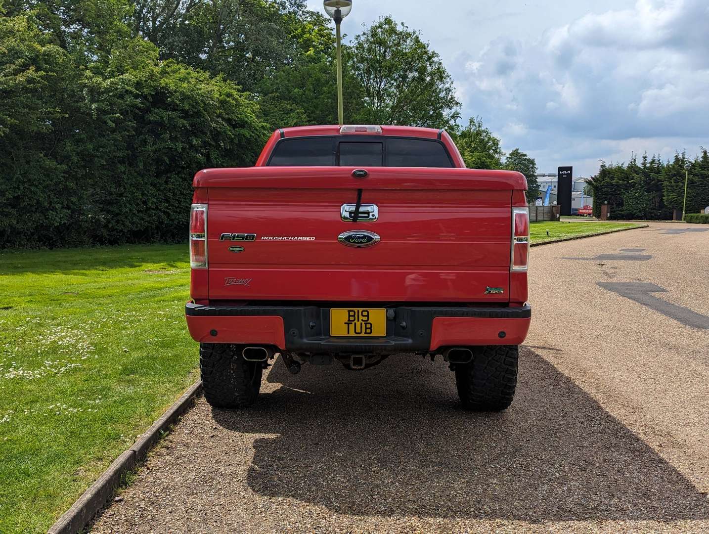 <p>2010 FORD F150 5.4 V8 PICK-UP LHD</p>