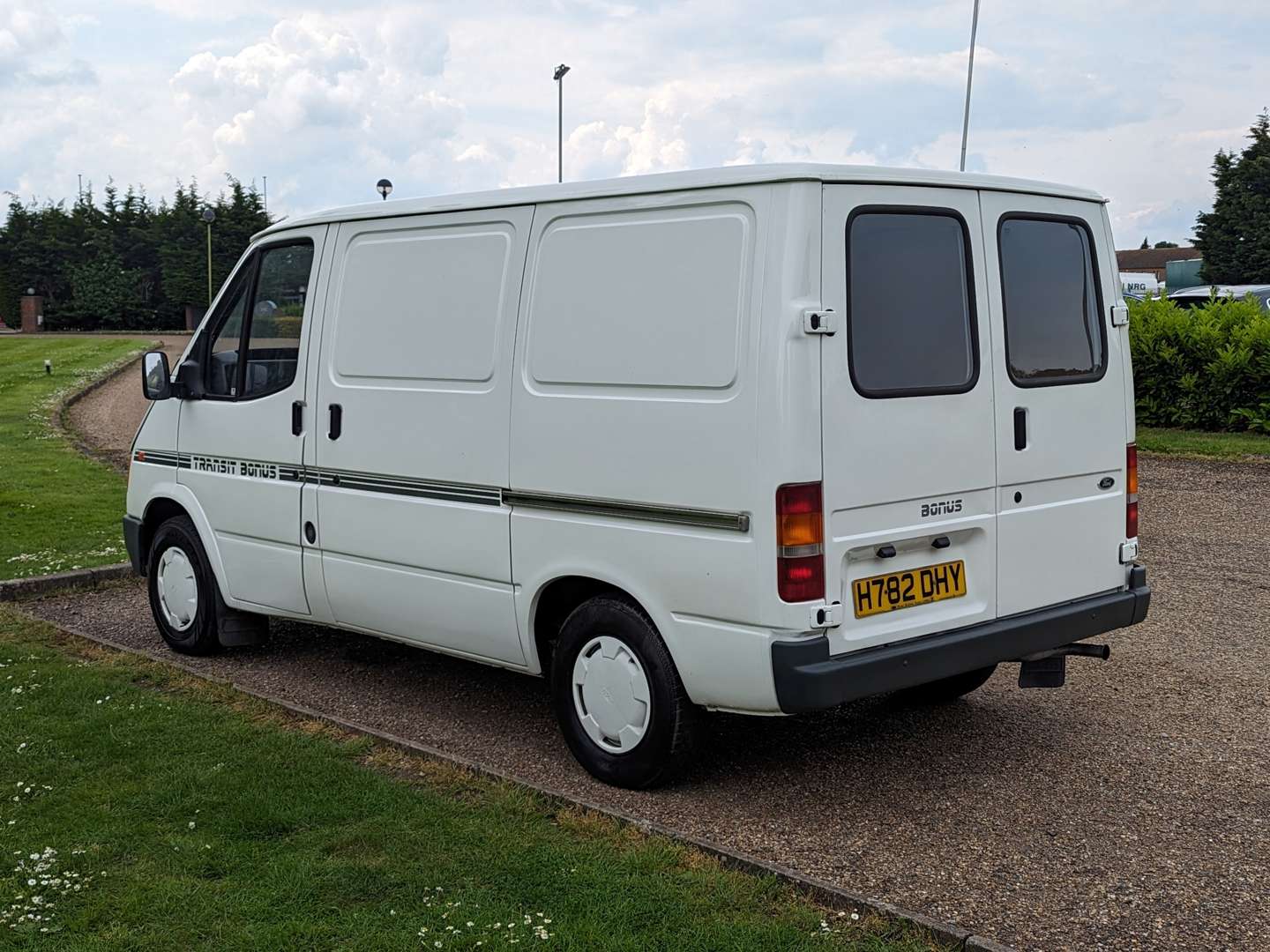 <p>1991 FORD TRANSIT BONUS</p>