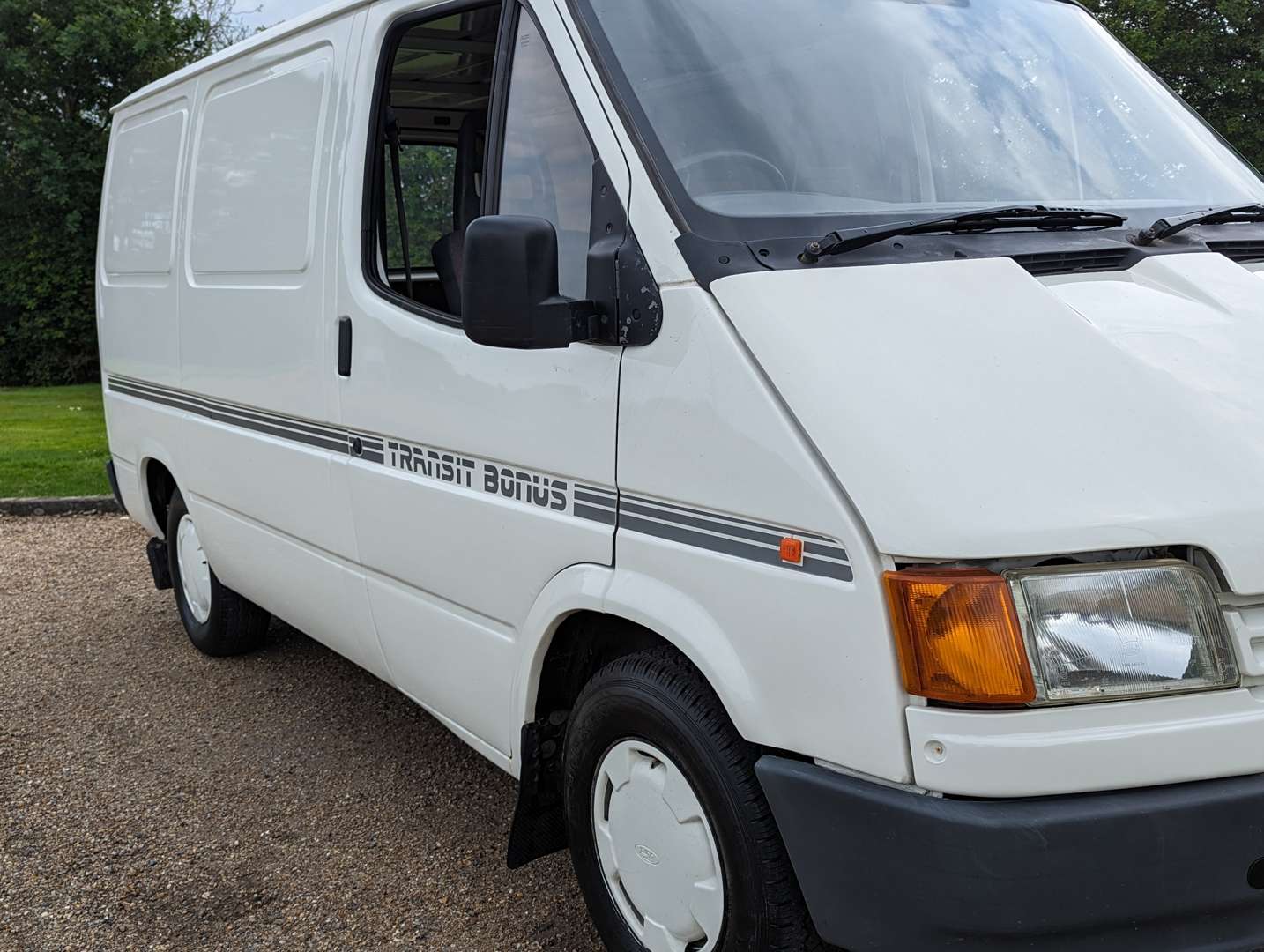 <p>1991 FORD TRANSIT BONUS</p>