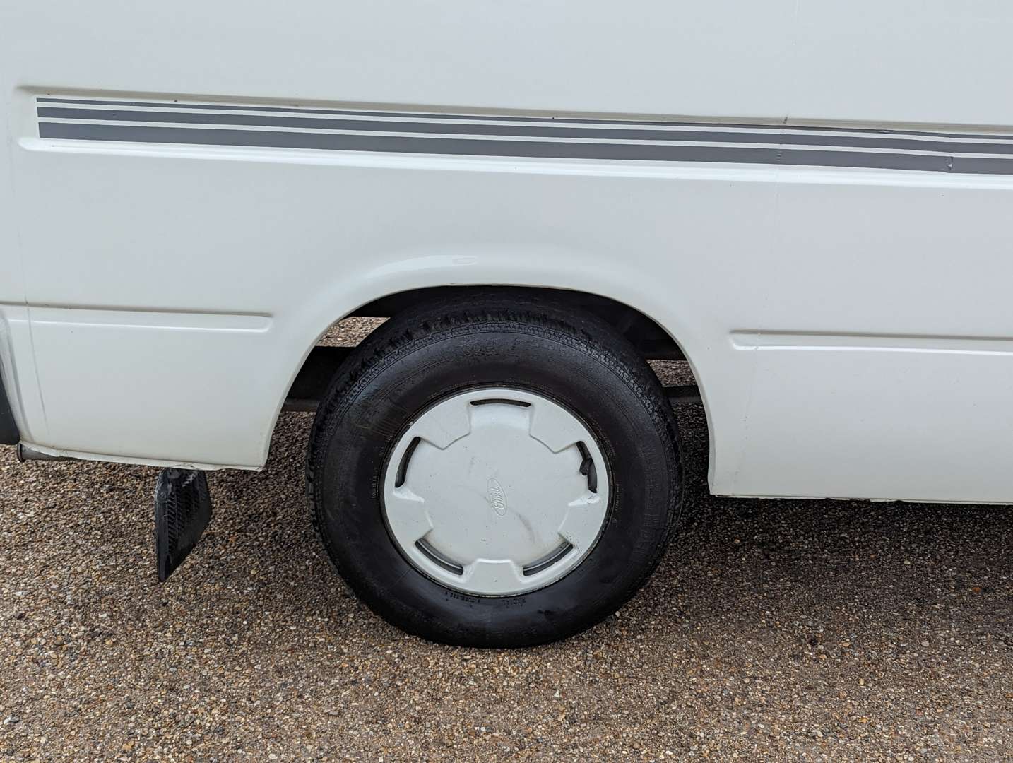 <p>1991 FORD TRANSIT BONUS</p>