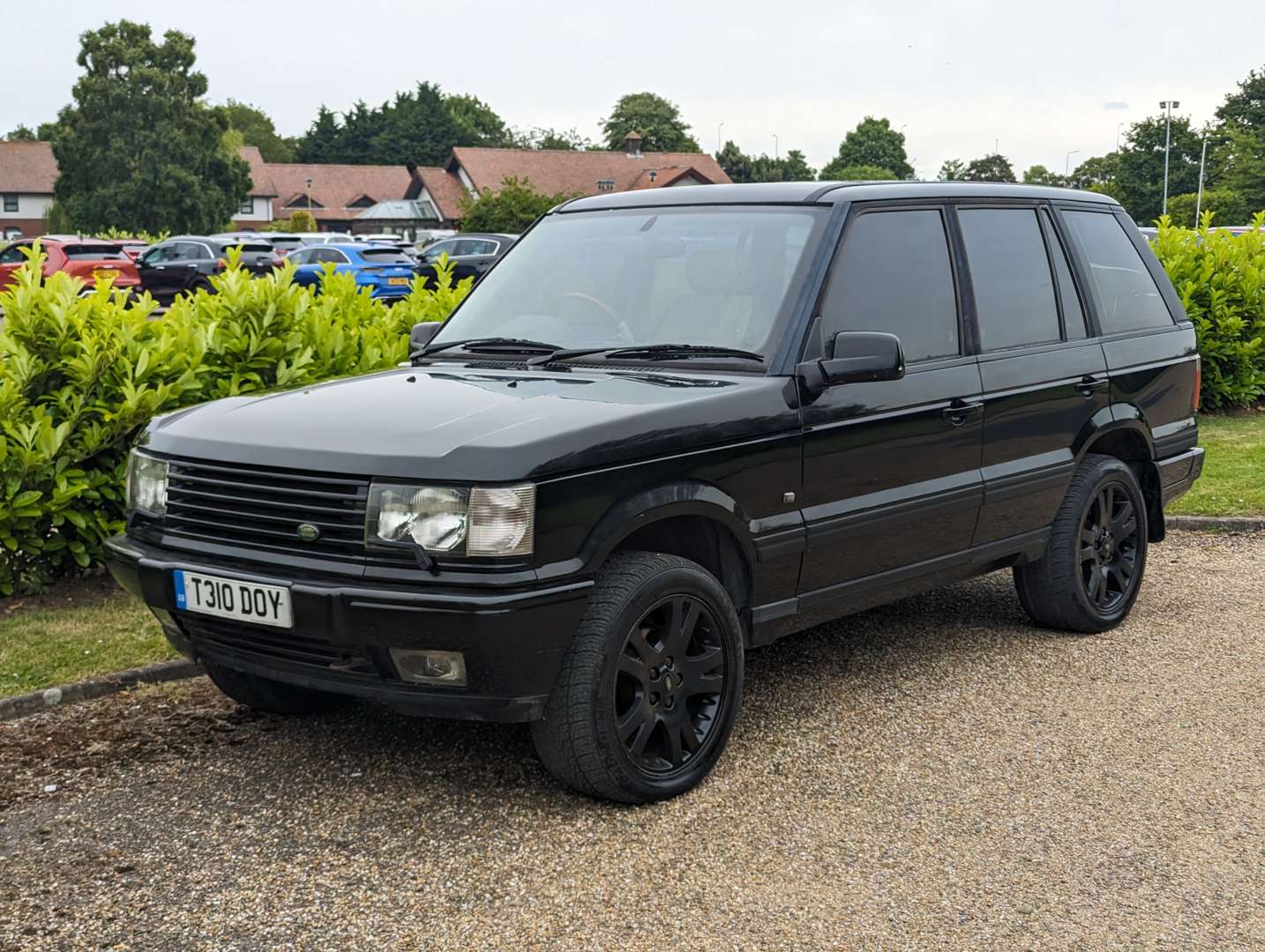 <p>1999 RANGE ROVER 4.6 HSE AUTO</p>