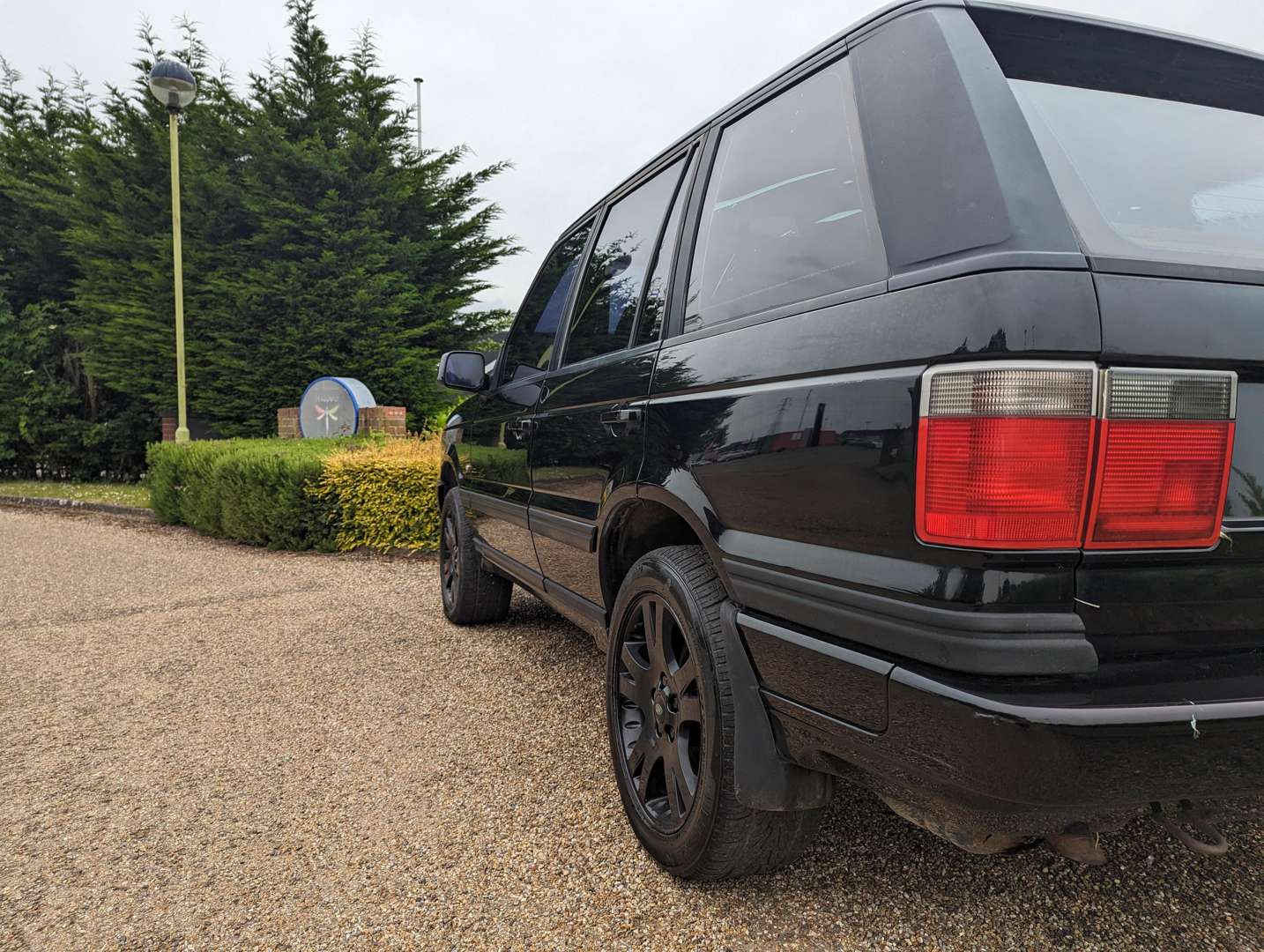 <p>1999 RANGE ROVER 4.6 HSE AUTO</p>