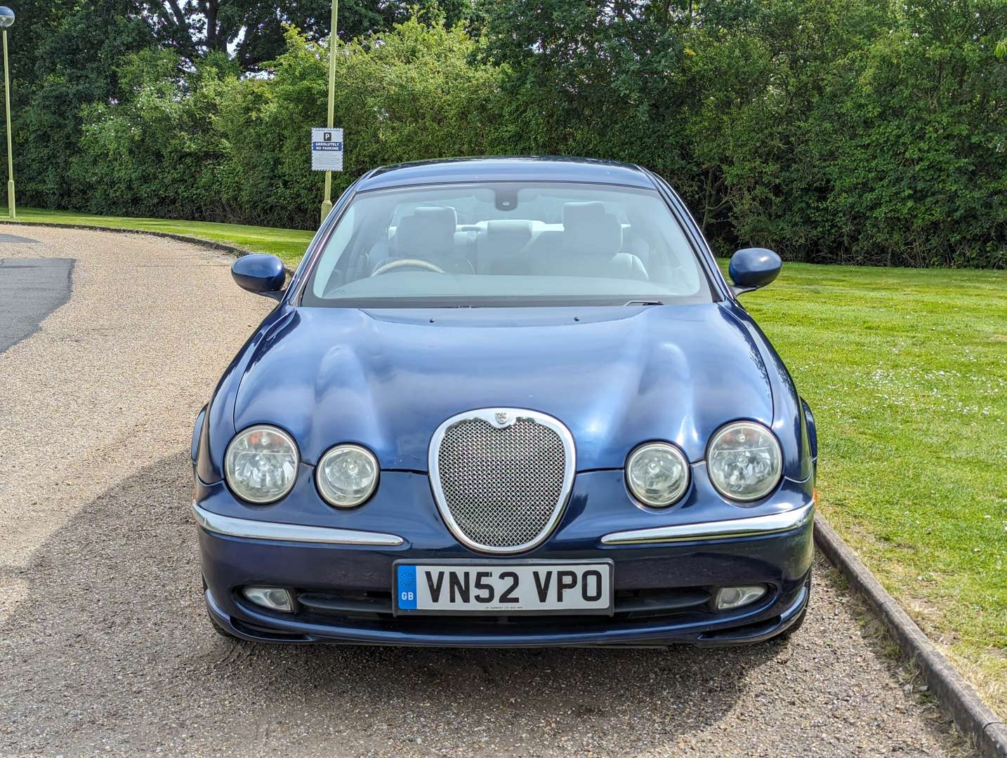 <p>2003 JAGUAR S-TYPE 2.5 V6 SE AUTO</p>