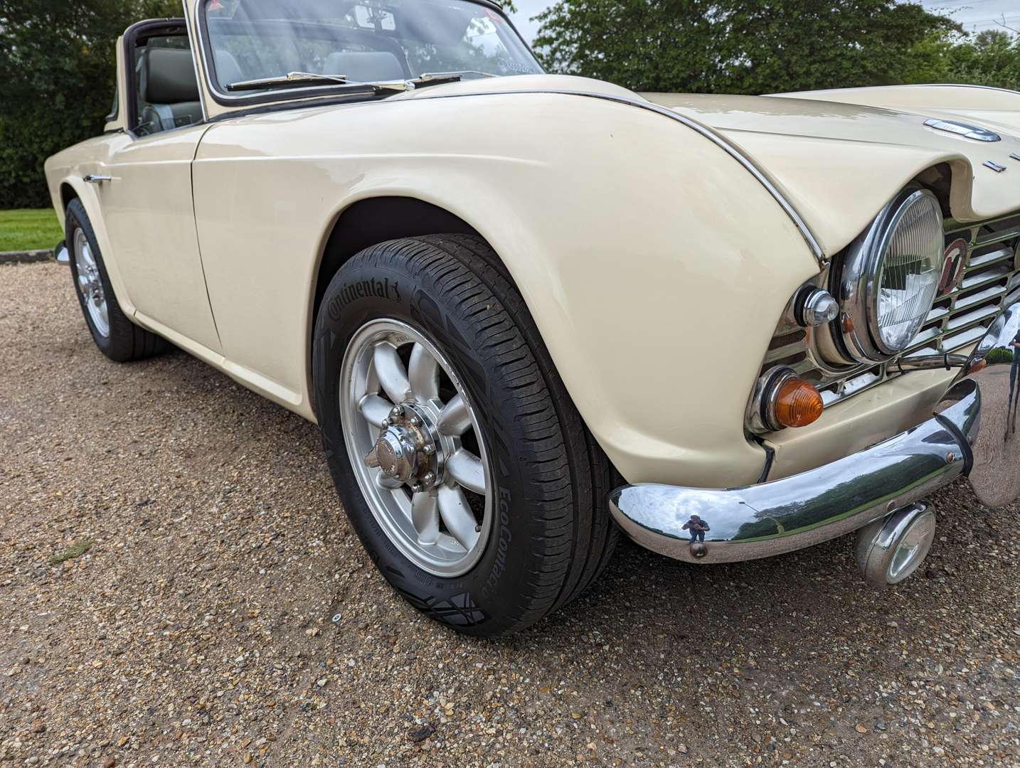 <p>1962 TRIUMPH TR4&nbsp;</p>