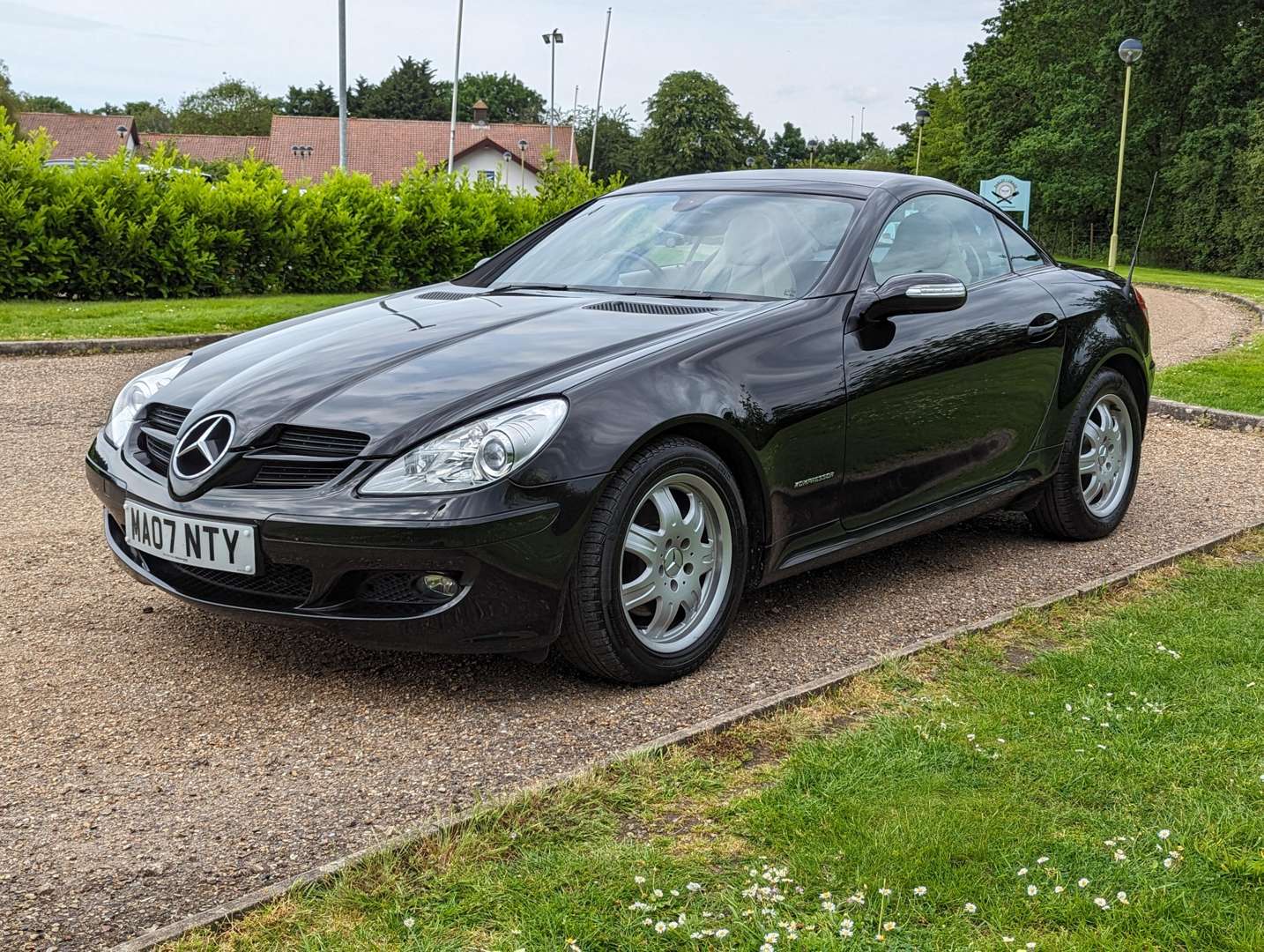 <p>2007 MERCEDES SLK 200 KOMPRESSOR</p>