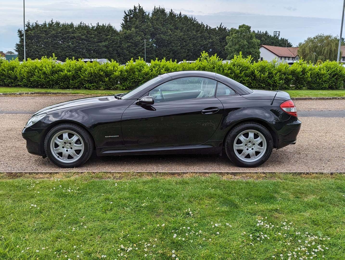 <p>2007 MERCEDES SLK 200 KOMPRESSOR</p>