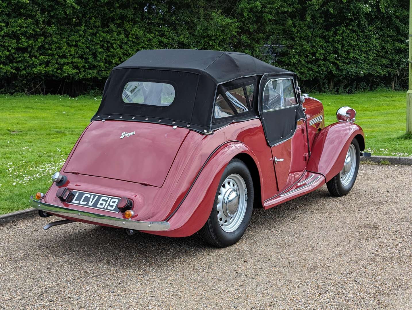 <p>1949 SINGER ROADSTER</p>