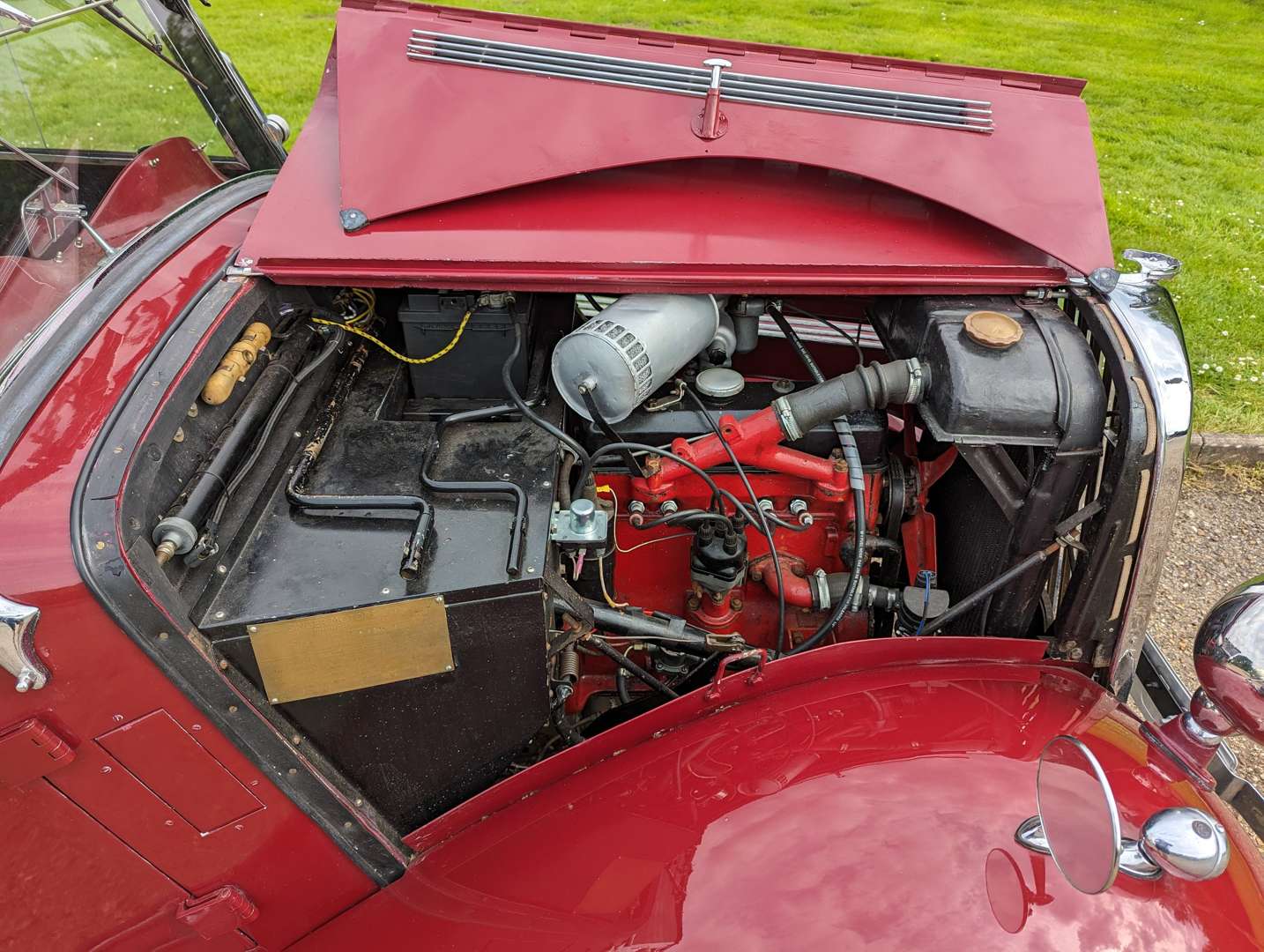 <p>1949 SINGER ROADSTER</p>