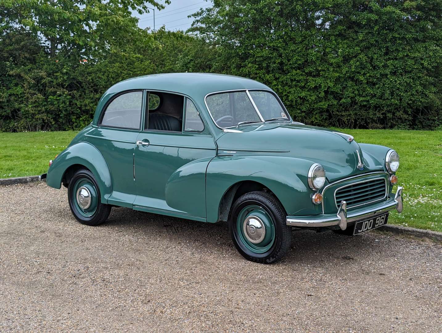 <p>1956 MORRIS MINOR&nbsp;</p>