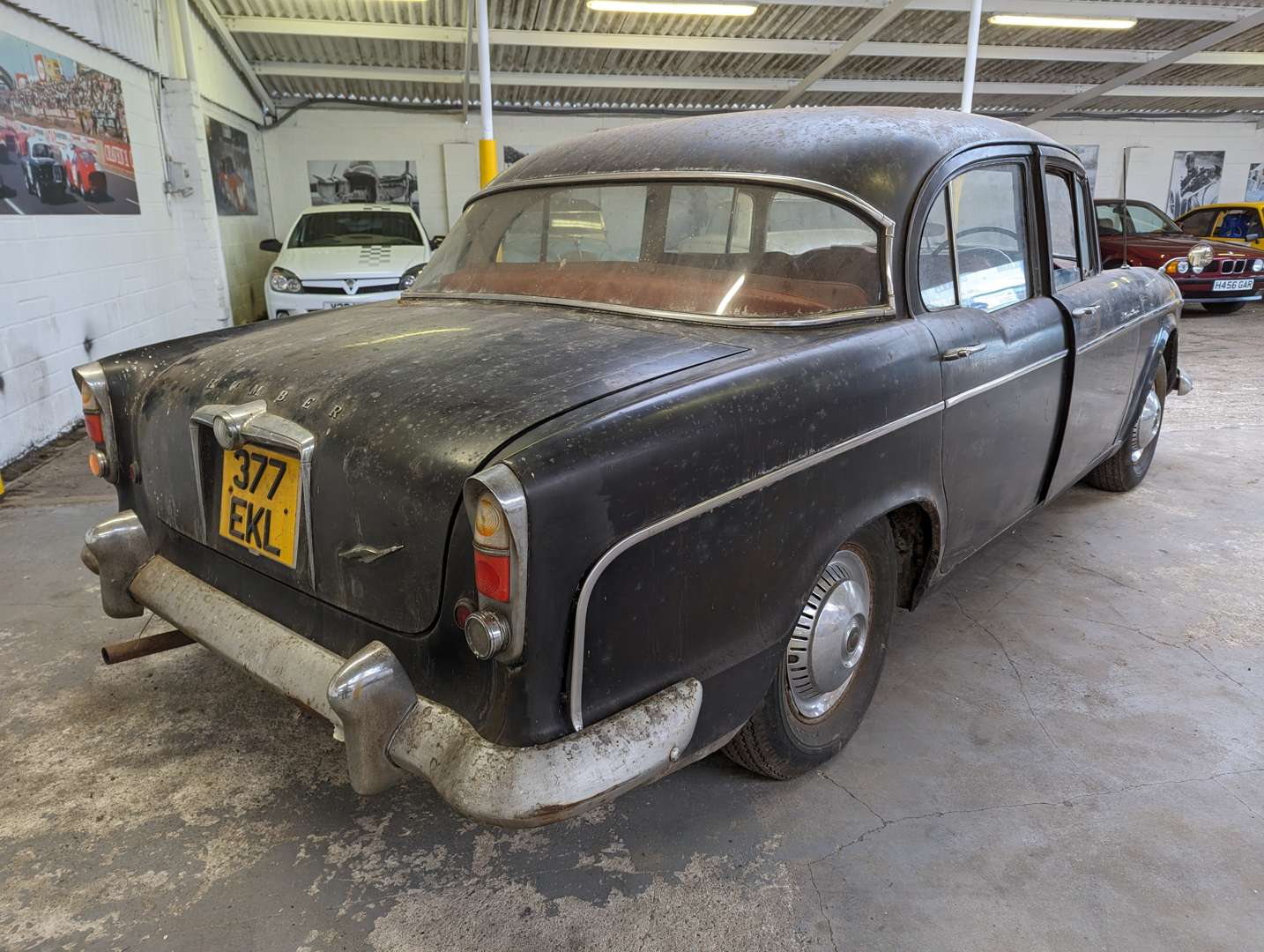 <p>1959 HUMBER SUPER SNIPE&nbsp;</p>