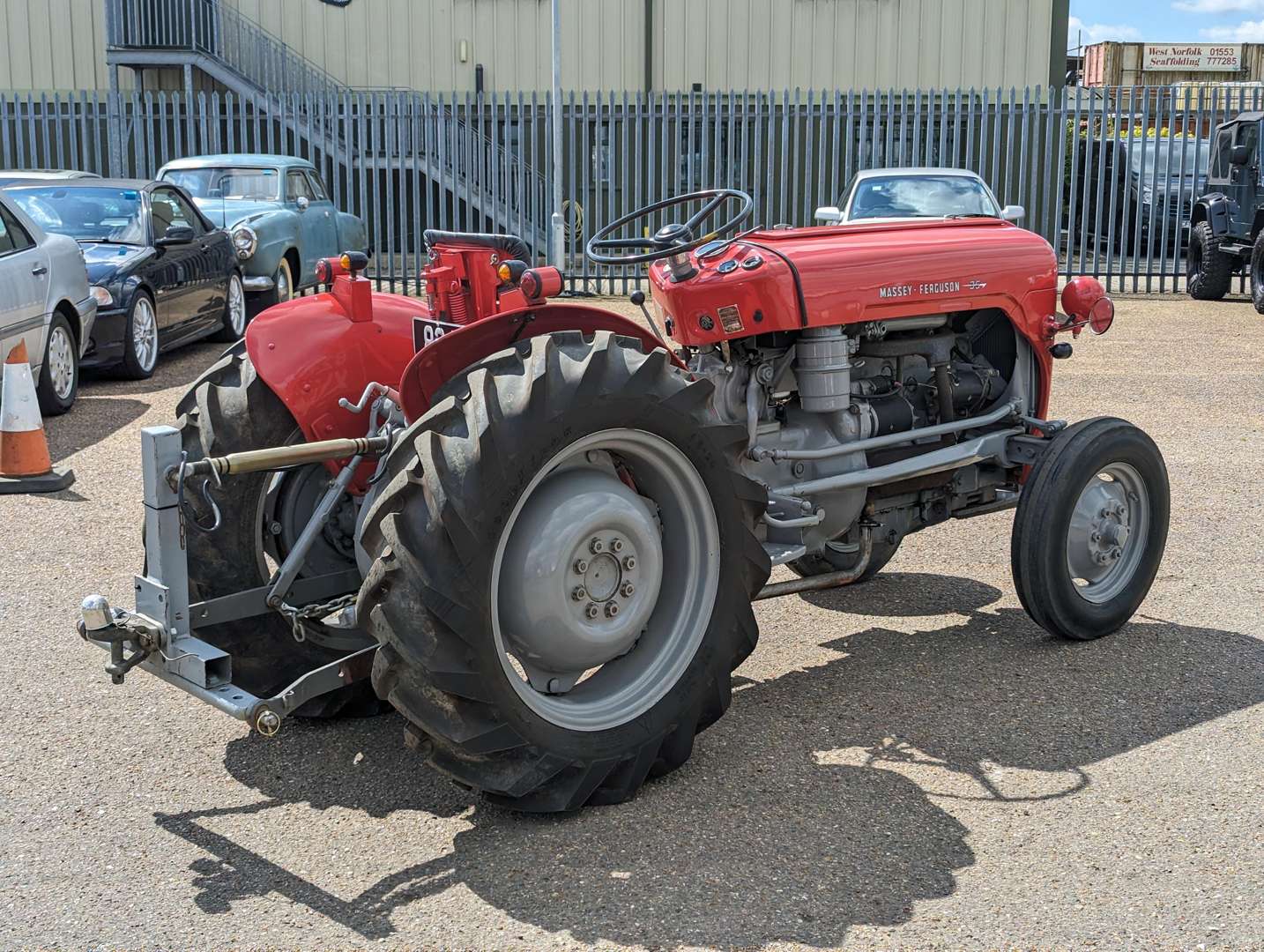 <p>1959 MASSEY FERGUSON 35 VINEYARD 4.0 DIESEL</p>