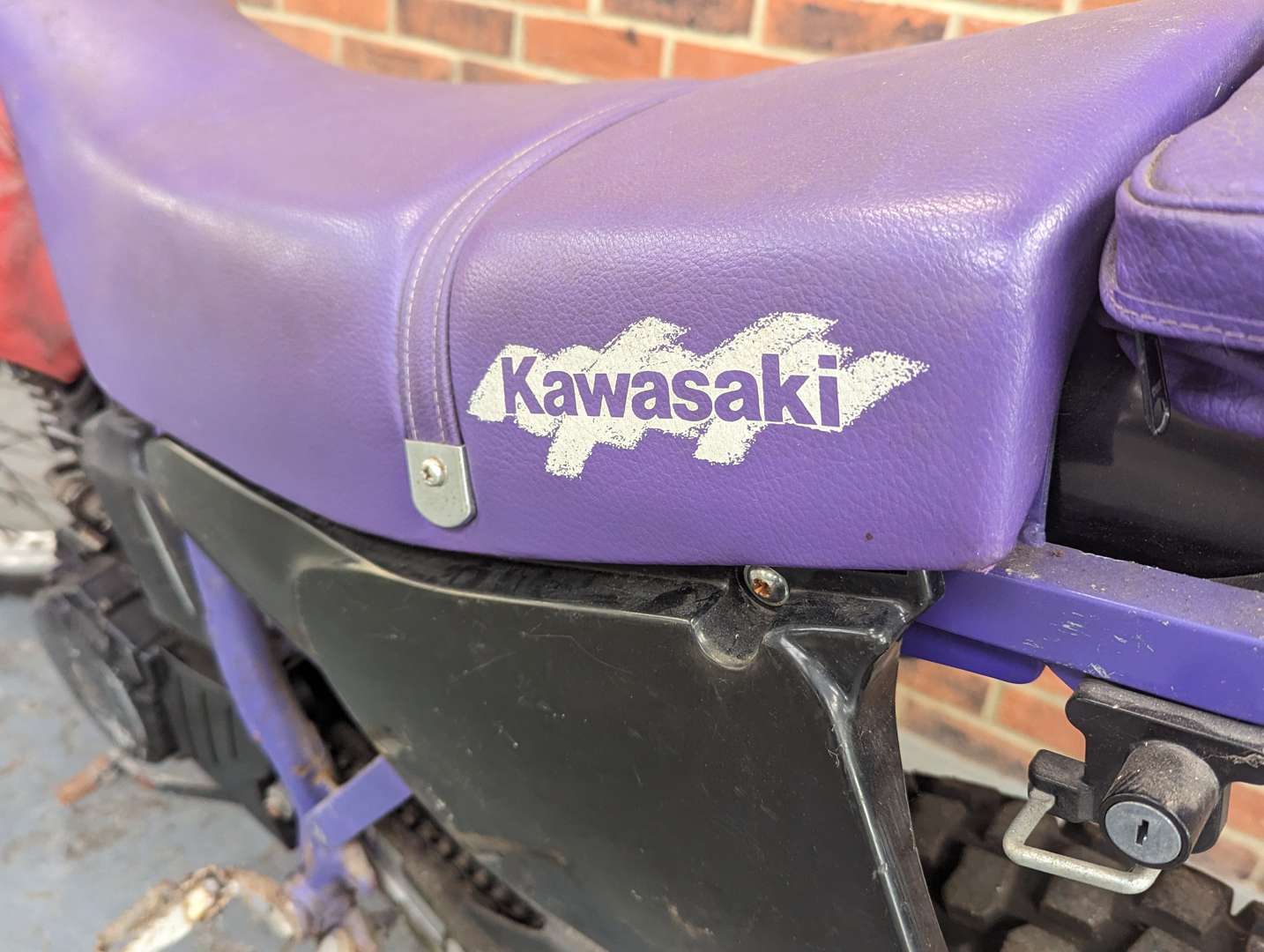 <p>2002 KAWASAKI KL250-D11</p>