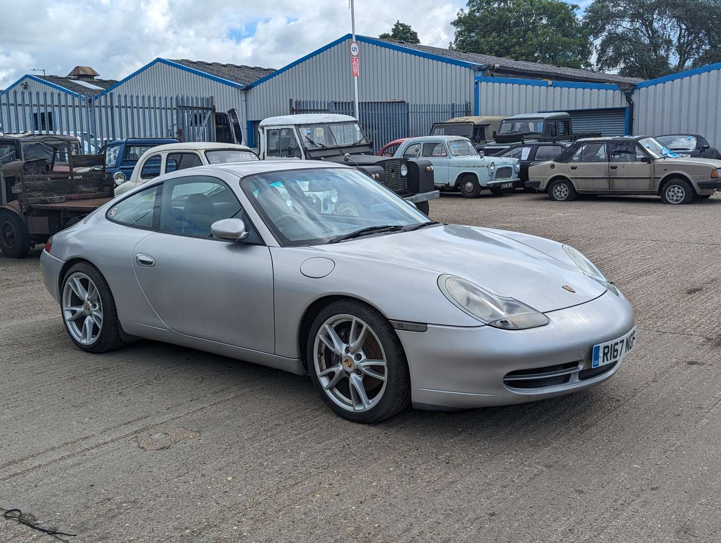 <p>1998 PORSCHE (996) 911 3.4 CARRERA</p>