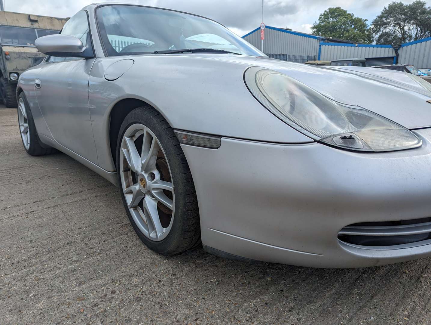 <p>1998 PORSCHE (996) 911 3.4 CARRERA</p>